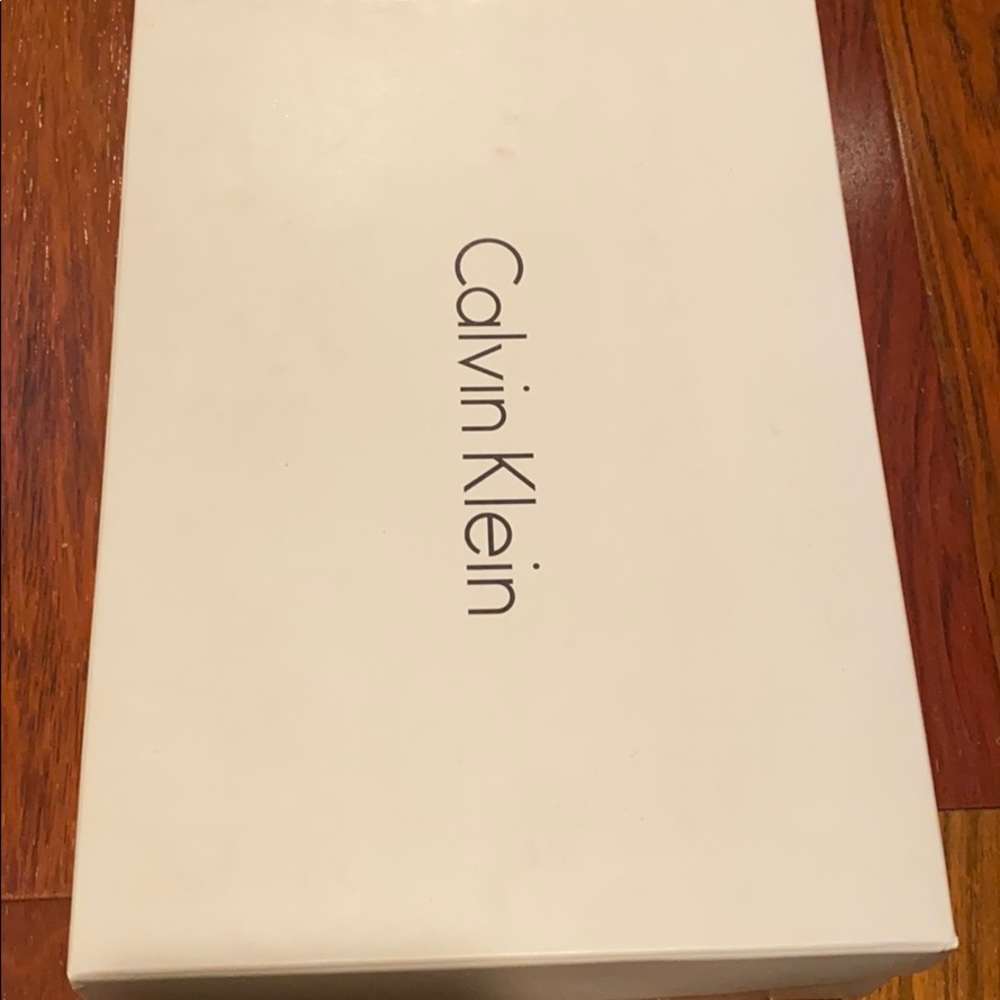 Women’s‎ Calvin Klein sandals